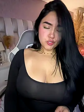 Sara  collins   online show from December 17, 1:15 pm