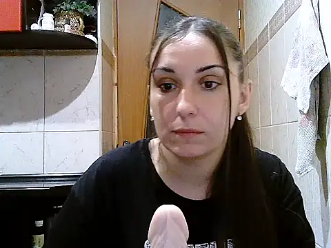 Snapshot of Yuliia30 chatting on October 4, 5:06 pm Yuliia30 online show from October 4, 5:06 pm