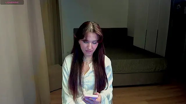 anna elfi online show from November 13, 3:44 pm