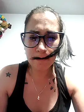 VIANKA 0917 online show from October 2, 4:50 am