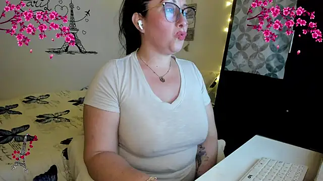 nataparis online show from March 9, 2:15 am