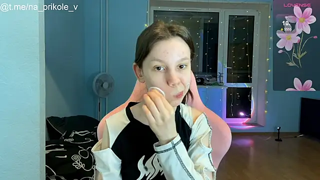 Snapshot of na_prikole_ chatting on September 11, 7:14 pm na prikole  online show from September 11, 7:14 pm