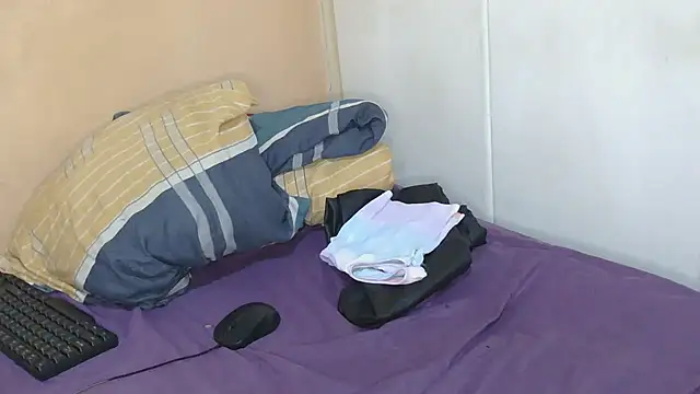 BigBootyStudent online show from September 11, 3:01 pm