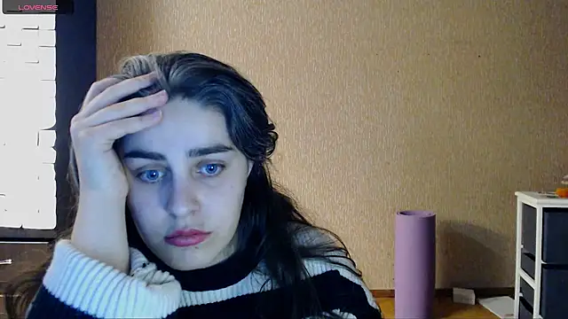  Roselina  online show from March 1, 3:56 pm