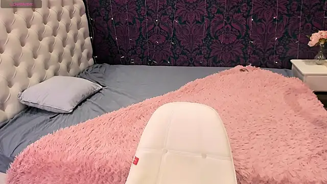 via mayer  online show from September 22, 9:46 pm