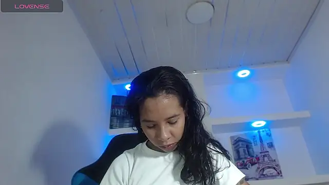 Miss sparkle00 online show from January 17, 8:05 pm