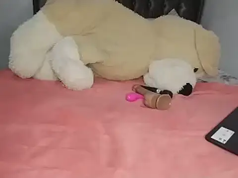 Chandy012 online show from April 23, 2:30 pm