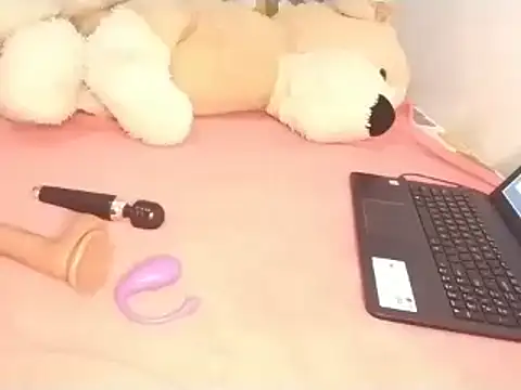 Chandy012 online show from February 17, 2:05 pm