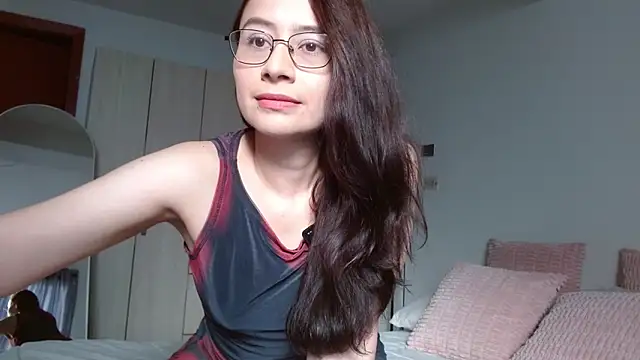 Andrewine89 online show from December 3, 9:06 pm