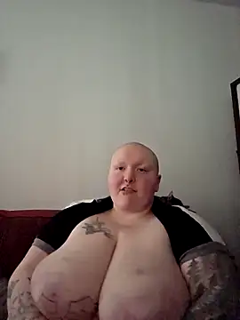 CorgiGodez98 online show from March 23, 10:27 pm