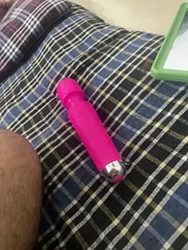 YourSuperTanya online show from December 17, 8:02 pm