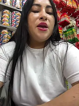 Miia Jazmin online show from February 4, 2:20 pm