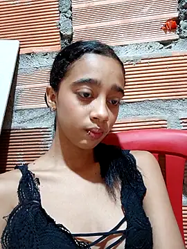 Snapshot of Zoe_Sweett18 chatting on September 9, 12:27 pm Zoe Sweett18 online show from September 9, 12:27 pm