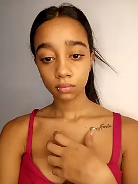 Zoe Sweett18 online show from April 17, 6:32 pm