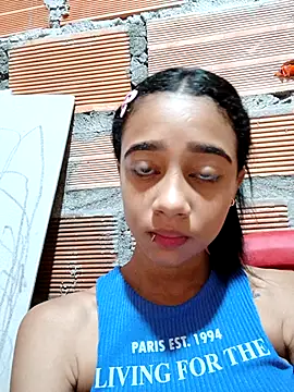 Snapshot of Zoe_Sweett18 chatting on September 19, 12:59 pm Zoe Sweett18 online show from September 19, 12:59 pm