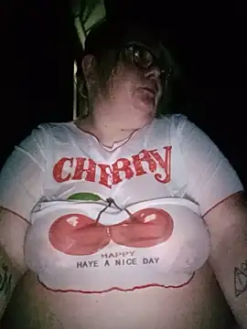 diosacurvy1984 online show from May 29, 8:40 pm