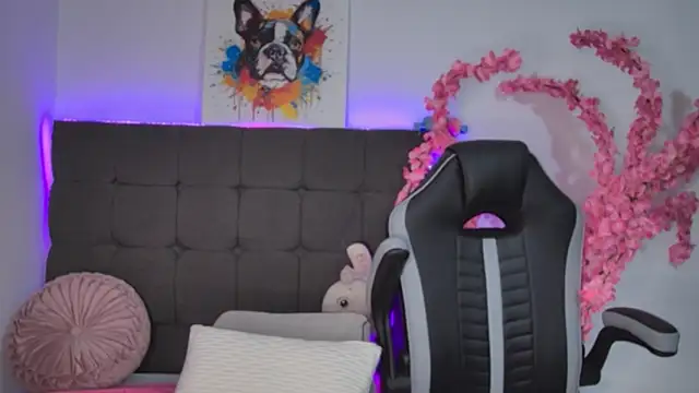 AmandaBrooks 18 online show from September 19, 1:37 am