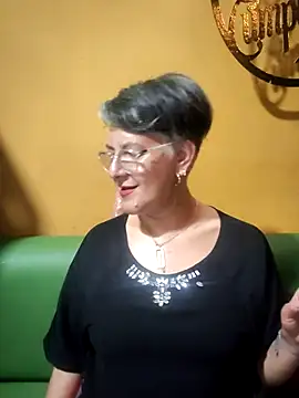 ilonna2025 online show from March 28, 11:03 pm