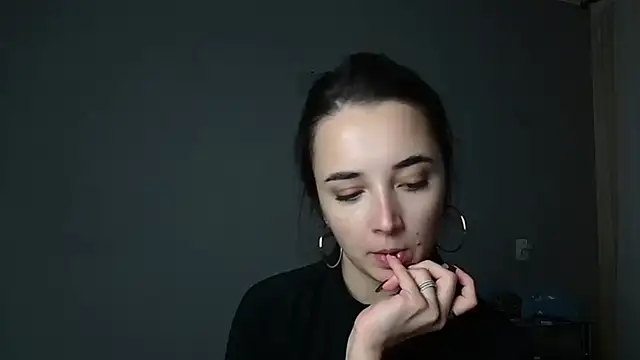 Eva Gloryy online show from November 26, 1:23 pm