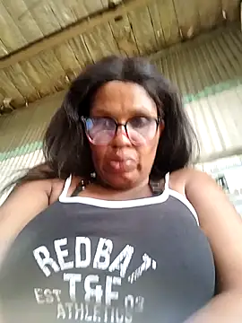 bubblendz1988 online show from April 20, 9:01 am