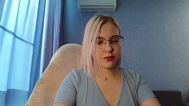 HotBrandyX online show from October 18, 3:42 am