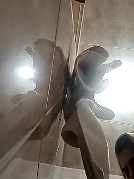 Kitten Cam online show from March 20, 8:47 pm