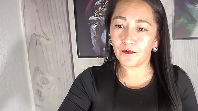 JULIANAWET69 online show from November 5, 1:11 am