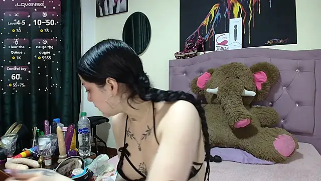 Emmie Hot online show from October 9, 12:31 pm