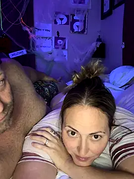 Snapshot of Dadbod4you chatting on October 17, 5:21 am Dadbod4you online show from October 17, 5:21 am