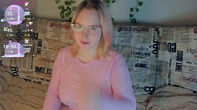 Manic pixie  online show from September 19, 3:55 pm