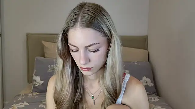 GabriellaOlsen online show from October 16, 10:29 am