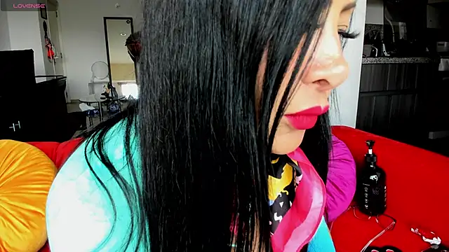 Snapshot of willow_boobs chatting on September 23, 9:24 pm willow boobs online show from September 23, 9:24 pm