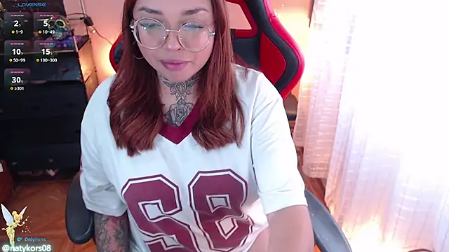 natyk m online show from March 29, 6:07 pm