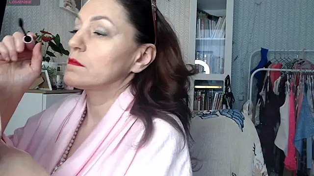 Soffya Soy online show from February 22, 10:38 am