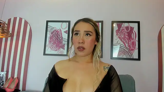 Snapshot of Lannajansen chatting on September 18, 7:56 pm Lannajansen online show from September 18, 7:56 pm