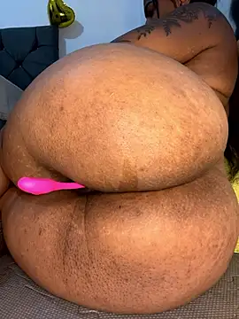 Charlotte bronxxx online show from January 7, 9:29 pm