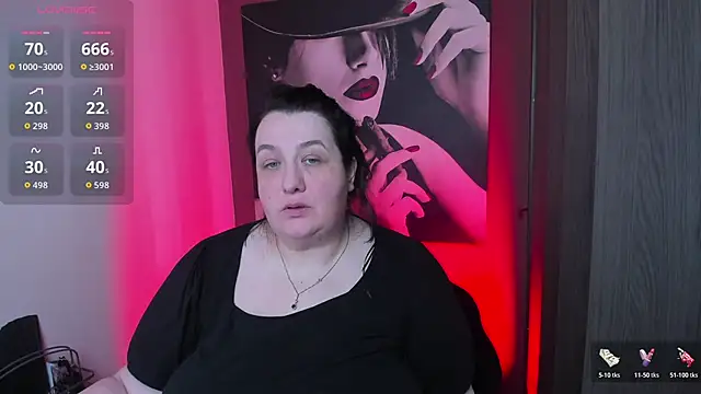 QueenOfHaze online show from May 5, 10:40 am