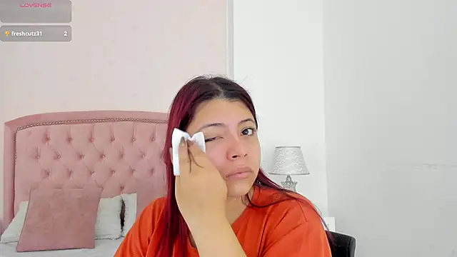 Kendall  Fox online show from November 23, 7:00 am