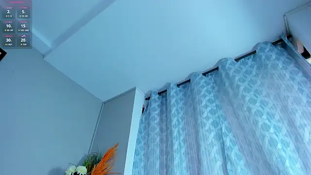 evaa greey online show from November 16, 8:20 pm