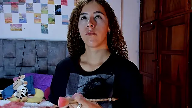 Isangel  online show from April 17, 4:03 am