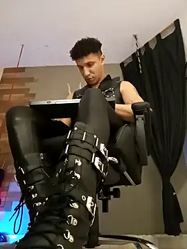 AngeloandEdward online show from March 14, 9:05 pm