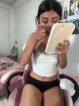 LiLy kIndly online show from April 5, 7:46 pm