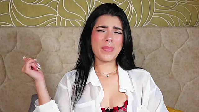 MillaBlis online show from October 2, 7:52 pm