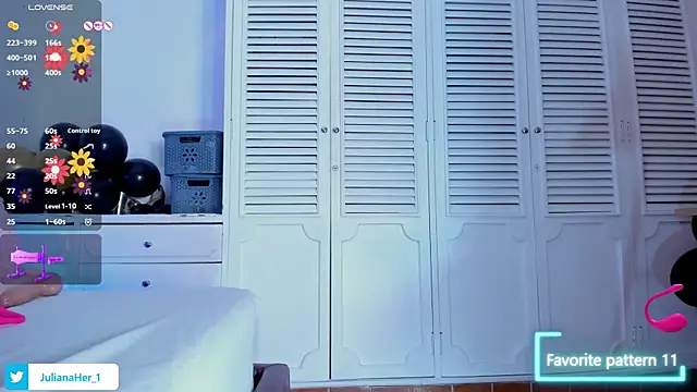 JulianaaHerrera online show from October 3, 11:59 am