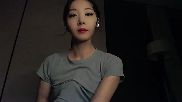 Fudzik0 online show from February 24, 3:38 am