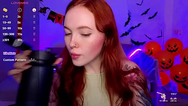 Maya Light online show from November 12, 8:45 am