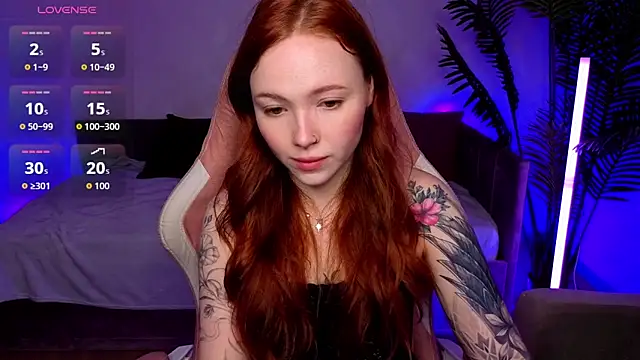 Maya Light online show from April 2, 1:58 am