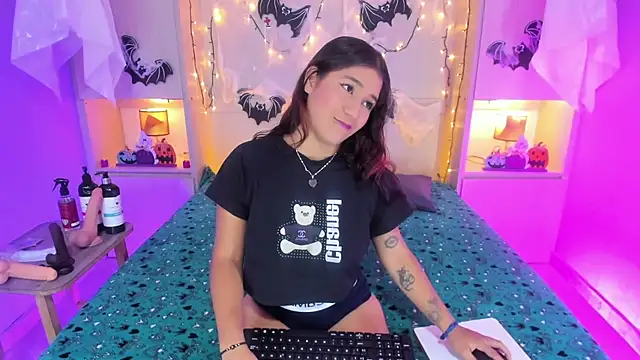 CandyyMaria online show from October 13, 7:49 pm