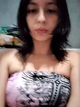 Maiden-Hot online show from November 28, 10:46 pm