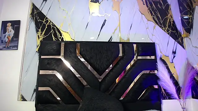 lunaember cs online show from April 7, 4:47 am